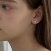 A pair of 14k basic heart cubic earrings S /