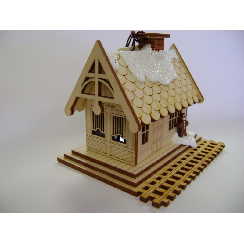 Ginger Cottages - All Aboard Train Station GC105