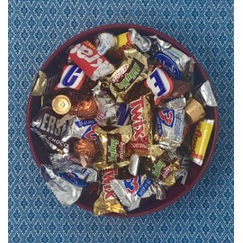 ULTIMATE Assorted Valentine's CHOCOLATE Candy Mix! (4 Lbs.) Fun Mega Variety! Individually Wrapped Minis, Bulk, FRESH & DELICIOUS Fun Size Assortment, Perfect Treat Mix for Gifts, Valentine's Parties & Exchanges, Parades & Piñatas!.