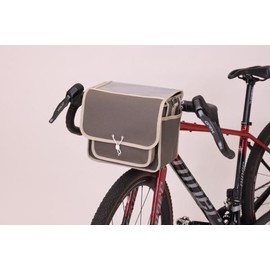 OSTRICH F-104N Front Bag, Middle Gray, Size (H x W x D): 8.7 x 10.2 x 5.5 inches (220 x 260 x 140 mm), Capacity: 3.1 gal (8.9 L)