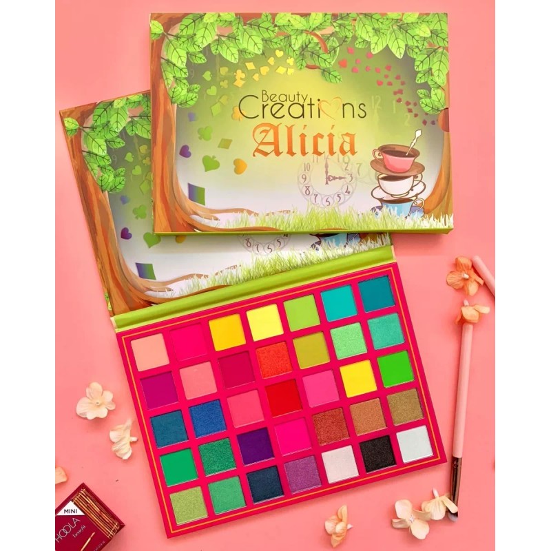 Beauty Creations Paleta De Sombras Alicia By Beauty Creations