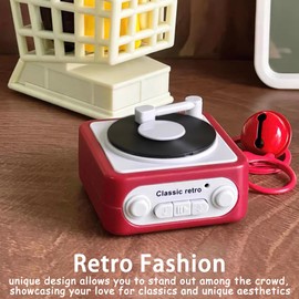 WIizyzfhy 2025 Retro Tape Recorder Keychain Portable Keychain Pendant Back Packaging Accessories For Music Enthusiasts (Orange Red+Light Blue)