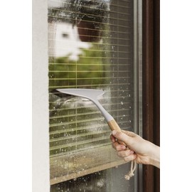 York ECONATURAL Bamboo Shower Squeegee Removes excess water from large glass surfaces - glass panes, shower cubicles without leaving stains