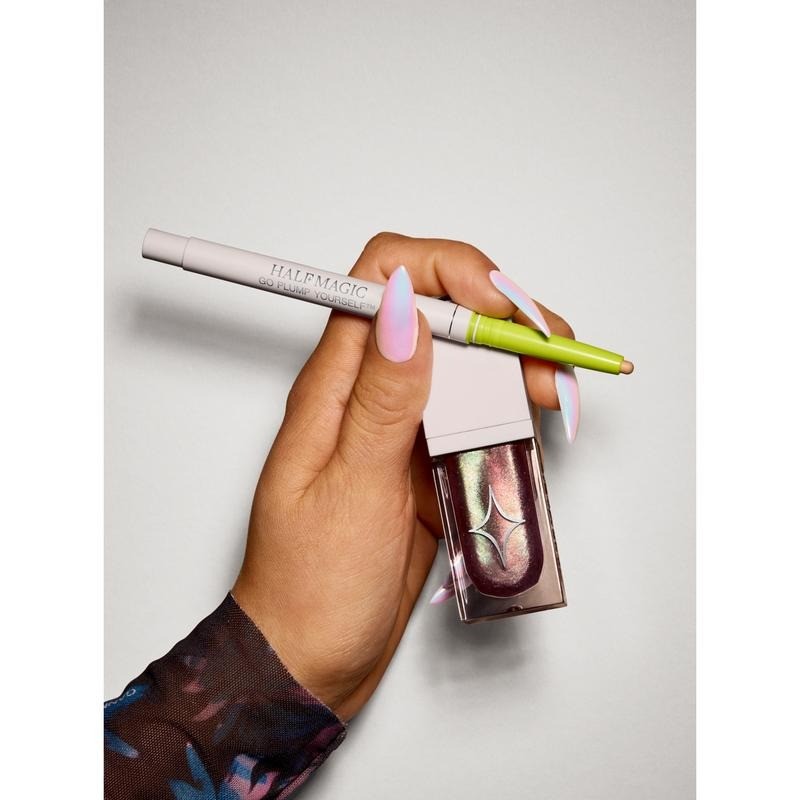 HALF MAGIC Go Plump Yourself Invisible Extreme Plumping Lip Liner