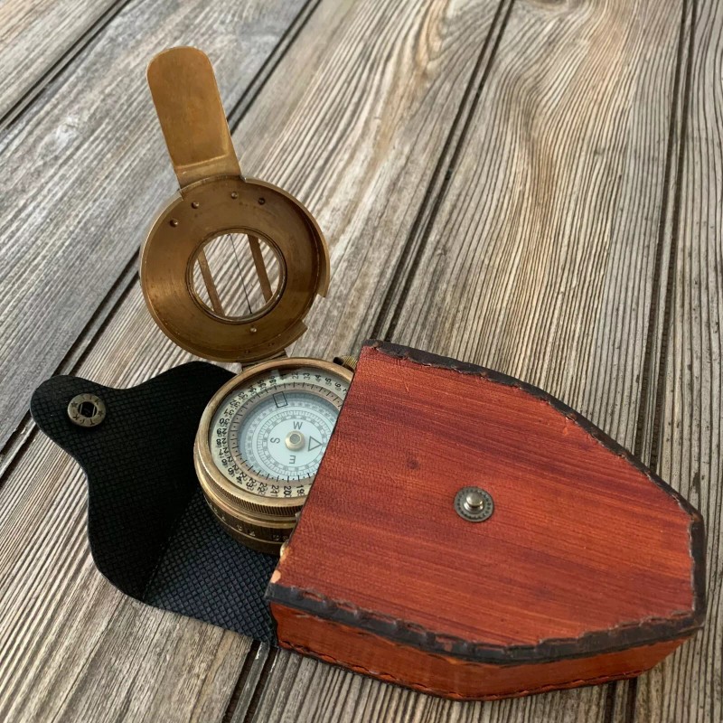 Vintage Solid Brass WWII Military Pocket Compass Gift