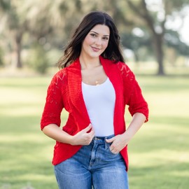 Loxdonz Women's Short Sleeve Cardigans 2024 Lightweight Elegant Scalloped Cropped Sweaters Hollow-Out Shrugs Tops, XX-Large, Red