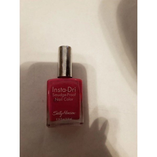 Sally hansen smudge proof nail color mach fuchsia 0.54 ounces