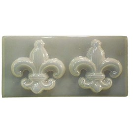 Fleur De Lis Plastic Craft Mold use Soap for soap Making or Plaster for Decorative plaques 4712