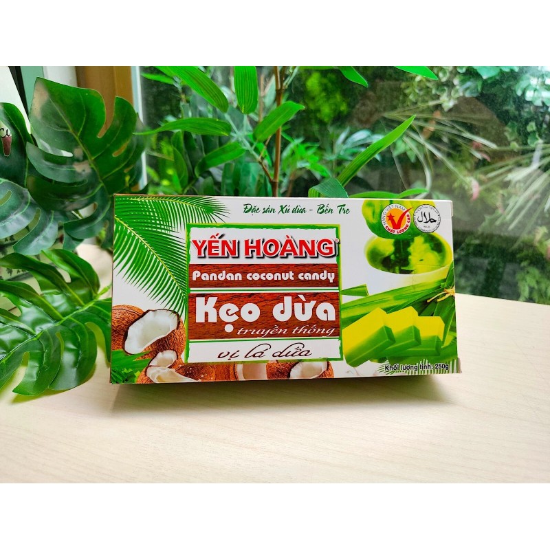 Yen Hoang Coconut Milk Candy With Pandan & Cocoa Flavours