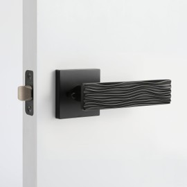 McBowery Ridge Interior Door Lever, Heavy Duty Door Handle with 28 Degree Latch, Modern Locks, Combined Handle for Bedroom/Bathroom & Hall/Closet, Matte Black (Privacy/Passage - Right Hand)