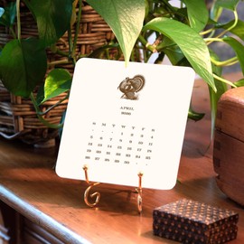SHADE TREE GREETINGS Hunt 2026 Desk Calendar with Easel for Hunters and Fishermen