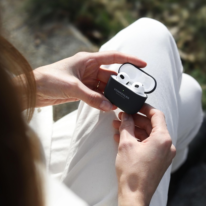 Vonmählen - AirPods Case, Ultra Thin & Lightweight Protective Case,