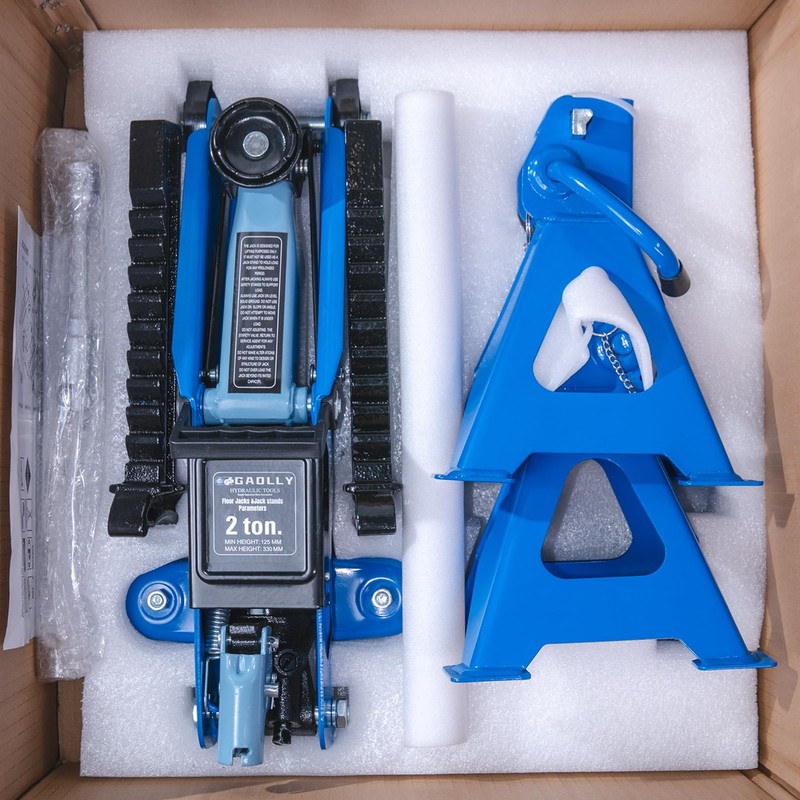 GAOLLY 2 Ton (4400 lbs) Floor Jack Low Profile Hydraulic
