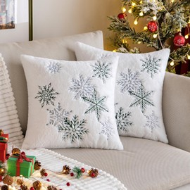 MIULEE Set of 2 Christmas Cushion Covers, Snow Decorative Cushion, Fur Cushion, Soft and Cuddly Cushion Cover, Sofa Cushion, Decorative Cushion, Cuddly Cushion for Living Room, 40 x 40 cm, Dark Green