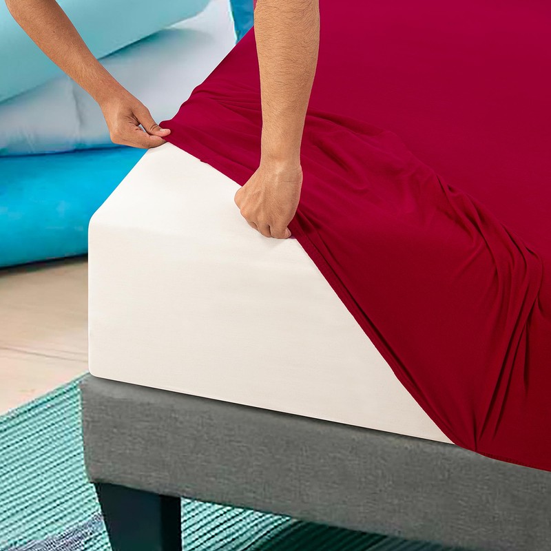 Softex Royal Fitted Sheet (Cherry Red, 160 x 200 cm)