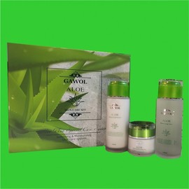 Women's aloe 3-piece set / skin lotion moisture cream / insurance company / cosmetics discount store / women's gift set / 여성 알로에 3종세트 / 스킨 로션 모이스처크림 / 보험회사 / 화장품할인매장 / 여성선물세트