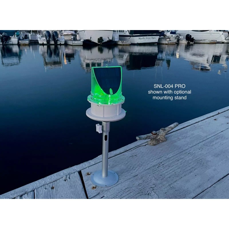 PilotLights.net Marine Solar Warning Light - PRO GREEN LED Marine