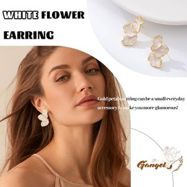 Gangel Irregular Flower Earrings Gold Petal Earring Floral Dorp Dangle Earrings Lightweight Stud Ear Rings Trendy Jewelry Statement Earrings for Women (white)