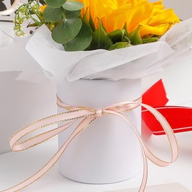 NUOBESTY 4pcs Boxes Hug Bucket Paper Fake Flowers Floral Tape Mini Clear Artificial Flowers Cylinder White