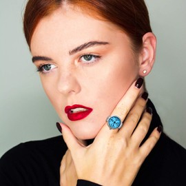 JewelryWe Men Women Finger Watch Creative Elastic Round Quartz Finger Ring Watches for Valentine¡¯s Day