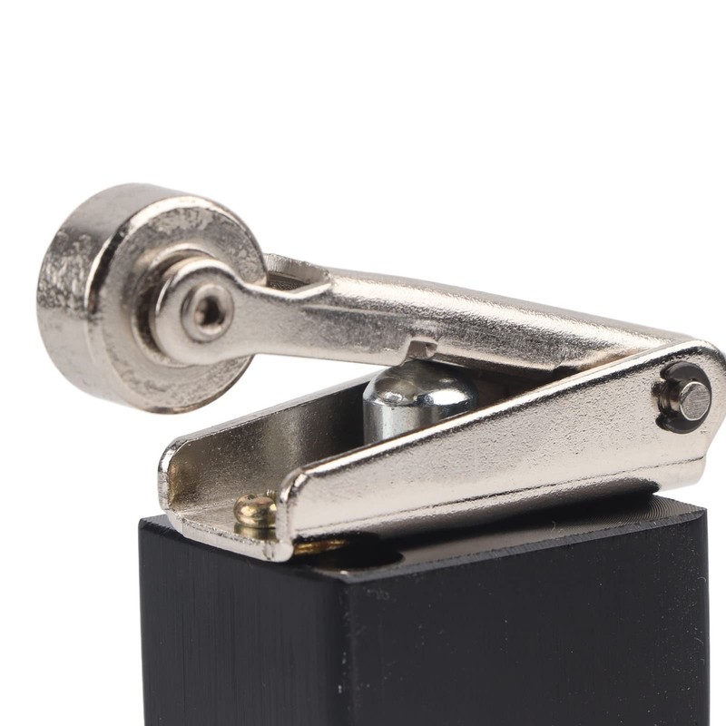 MV-09 Pneumatic Reversing Valve, 2 Positions, 5 Way Roller Lever,
