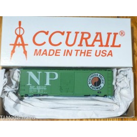 Accurail HO #3502.9 (Rd #46147) NP Northern Pacific (40' AAR Steel Boxcar Kit)