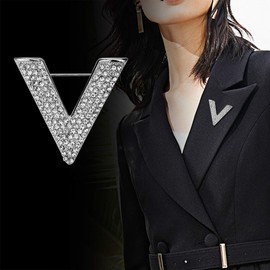 Simple New Letter V-Type Women's Micro-Inlaid Rhinestones Shine Brooch Personality Popular pin Triangle Jewelry (Gold)