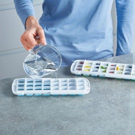 Betty Bossi - Ice Cube Tray with Storage Box - Effortless Release - For 48 Ice Cubes - Ideal for Decorative Ice Cubes - Silicone Plastic - Food Safe