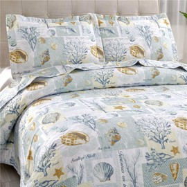 Junsey Beach Theme Quilts Set King Size Ocean Conch Seashell Starfish Seaweed Bedspreads Lightweight Patchwork Coastal Bedding Letter Printed Coverlets with Pillow Shams
