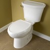 Cadet 3 Slow Close Round Toilet Seat Finish: White