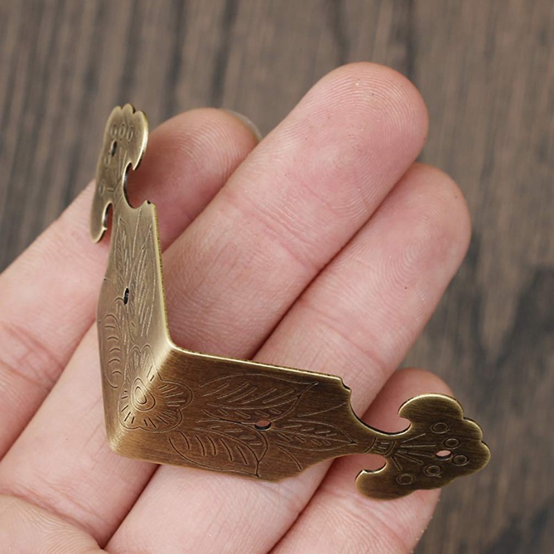 Tiazza 8Pcs Right Angle Brass Box Corner Protector Corner Braces