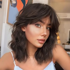 Nnzes Short Wavy Bob Wig with Bangs for Women Shoulder Length Curly Brown Chocolate Synthetic Heat-Resistant Fiber Hair for Daily & Party Use