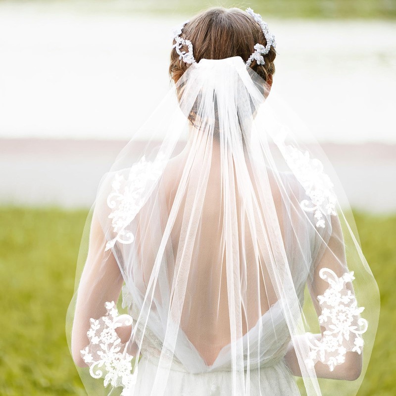Elegant Short Bridal Veil Lace Appliques Crystal Beads Wedding Veil