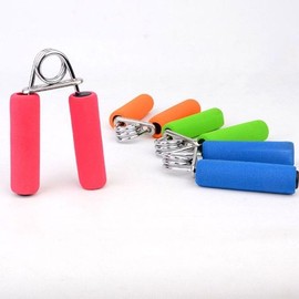 Hottracks Sponge Hand Grip Strengthener (WC2FAEC) / 스폰지 악력기(WC2FAEC)