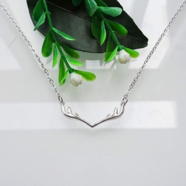Hiqmic 925 Sterling Silver White Gold Plated Fashion Deer Antlers Necklace Pendant 15"-17", WK99007