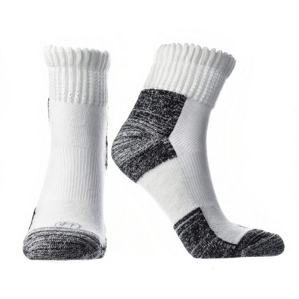 Doctor's Choice Diabetic Non-Binding Active Socks, Women's Quarter Length Cushioned Performance Sock with Seamless Toe, White, Medium (Women's Shoe Sizes: 6-10)