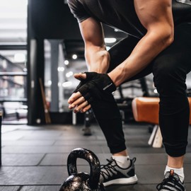 Gymgears® Workout Gloves for Men and Women - Fitness Gloves for Strength Training, Bodybuilding, Weight & Crossfit Training - Unisex Gym Workout Gloves, black