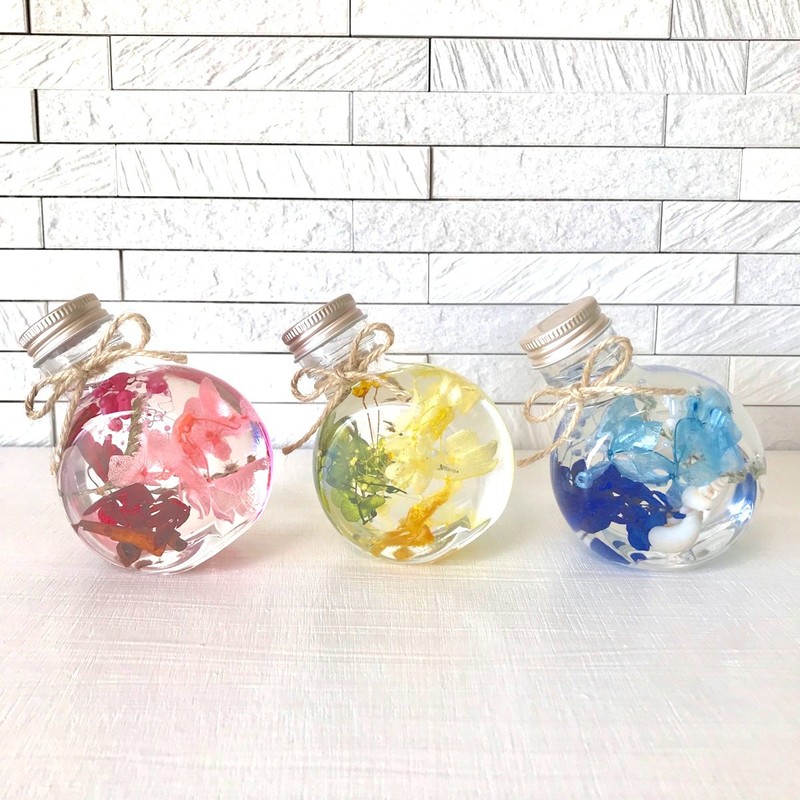 Herbarium Round Bottle, Blue & Sky Blue, Gift, Return, Celebration,