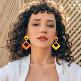 Geometric Square Earrings for Women Lightweight Colorful Color Block Acrylic Chunky Geometric Rectangle Oval Link Chain Statement Earring (Yellow Orange Square)