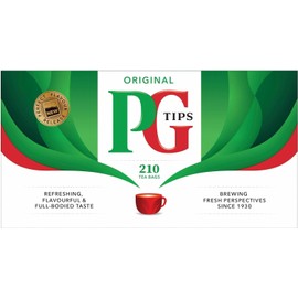 PG Tips Original, Black Tea Bags Bulk, Refreshing, Flavourful & Full-bodied, Perfect Flavour Release, 4 Packs, 840 Plant Based Biodegradable Teabags