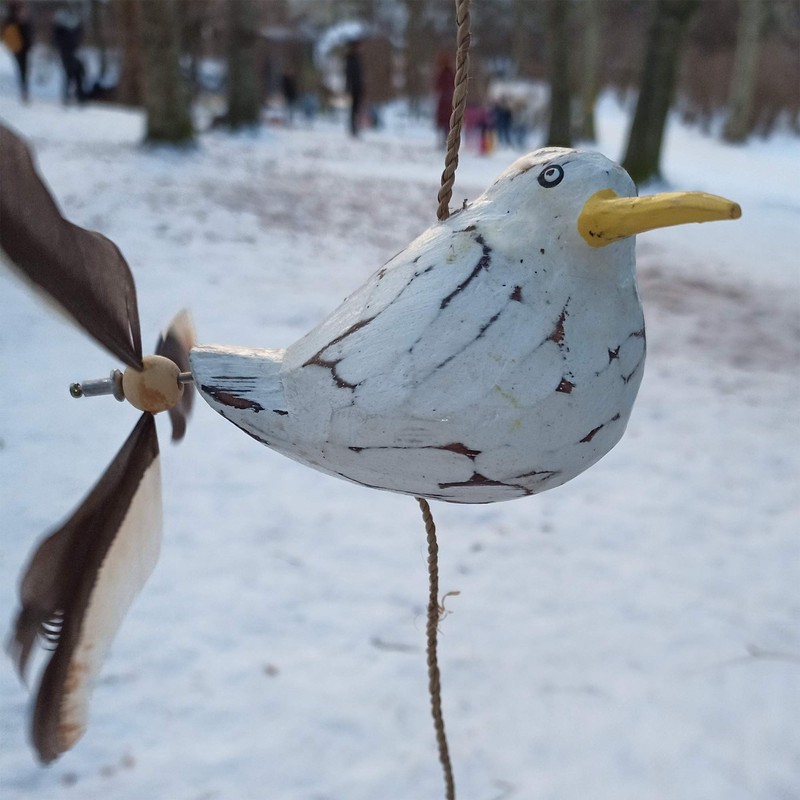 ART-CRAFT Seagull Wind Chime with Feather Propeller with 3 Decorative