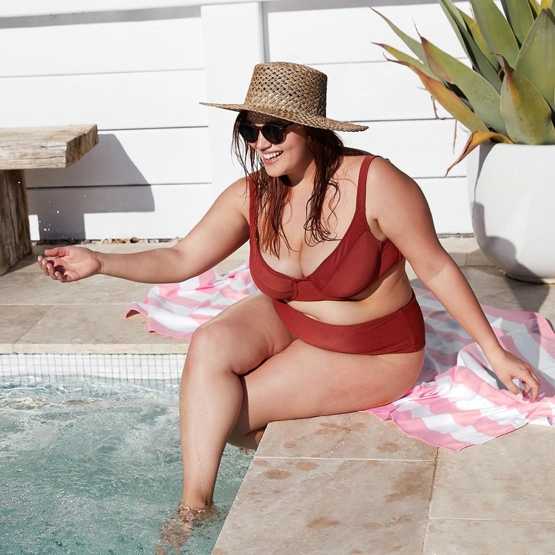 Dock & Bay Beach Towel - Quick Dry, Sand Free