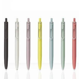 Artbox/Hosa Stationery Uni Ball ONE F Ballpoint Pen (0.38/0.5/Select 1 of 3 colors) / 아트박스호사문구 유니 볼 ONE F 볼펜 (0.380.53색 택1)