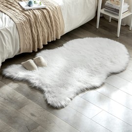 MIULEE Luxury Super Soft Fluffy Area Rug Faux Fur Plush Large Sheepskin Rug D...