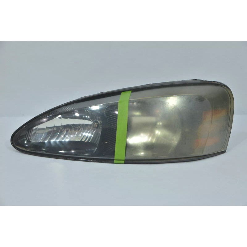 Auto Re-New Headlight Restoration Kit. NO TOOLS REQUIRED. Quick and