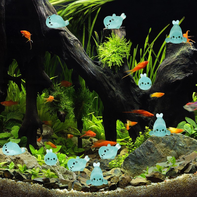 BICHENHWAI 100Pcs Glow in The Dark Mini Seal Figurines Cute