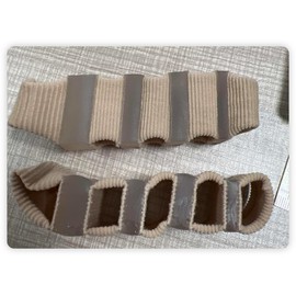 Bukihome Toe Separators with Fabric Lining - Silicone Toe Spacers Bunion Correctors for Overlapping Toe - Breathable Toe Corrector for Women Men - Toe Straightener Relieve Foot Pain - 2Pcs