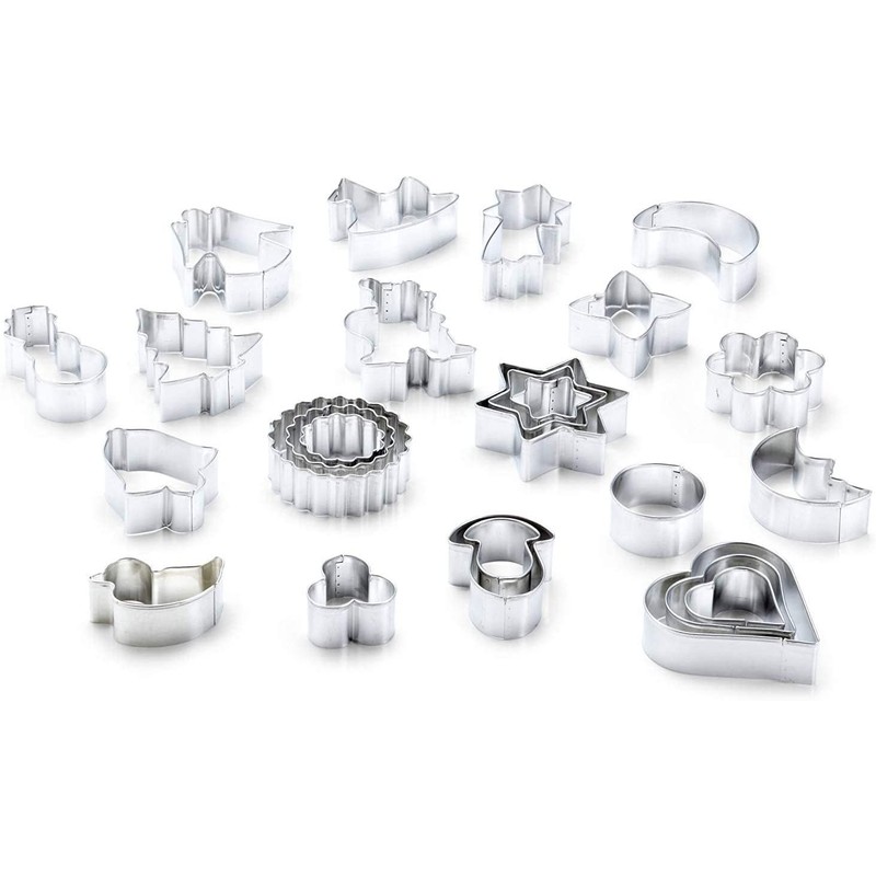 Kaiser 2-Piece Starter Set Original Kaiser Christmas Cookie Cutter Set