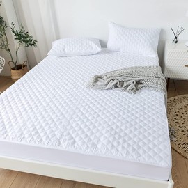 vctops Quilted Fitted Sheet Waterproof Mattress Protector Pad Ultra Soft Elastic Fitted Deep Pocket Bed Cover (White, Twin)