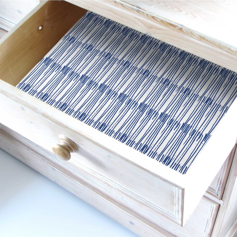 The Master Herbalist FRESH LINEN Scented Drawer Liners in a